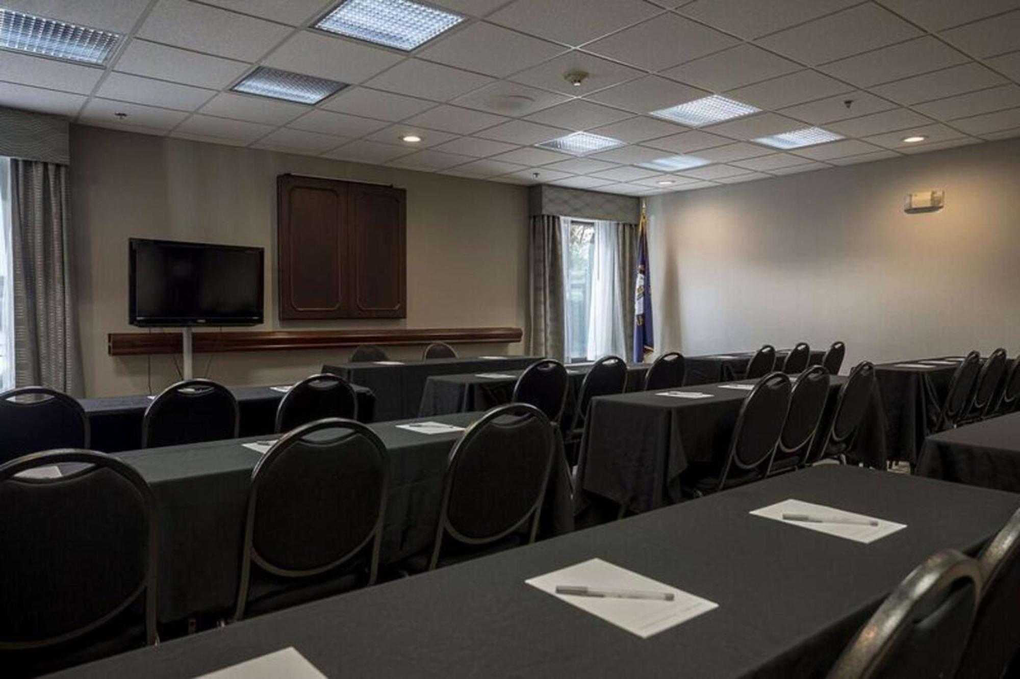 Hampton Inn Somerset Exterior foto